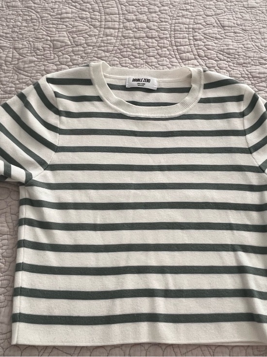 Double Zero Tops - Double Zero Olive Green and White Striped Knit Tee